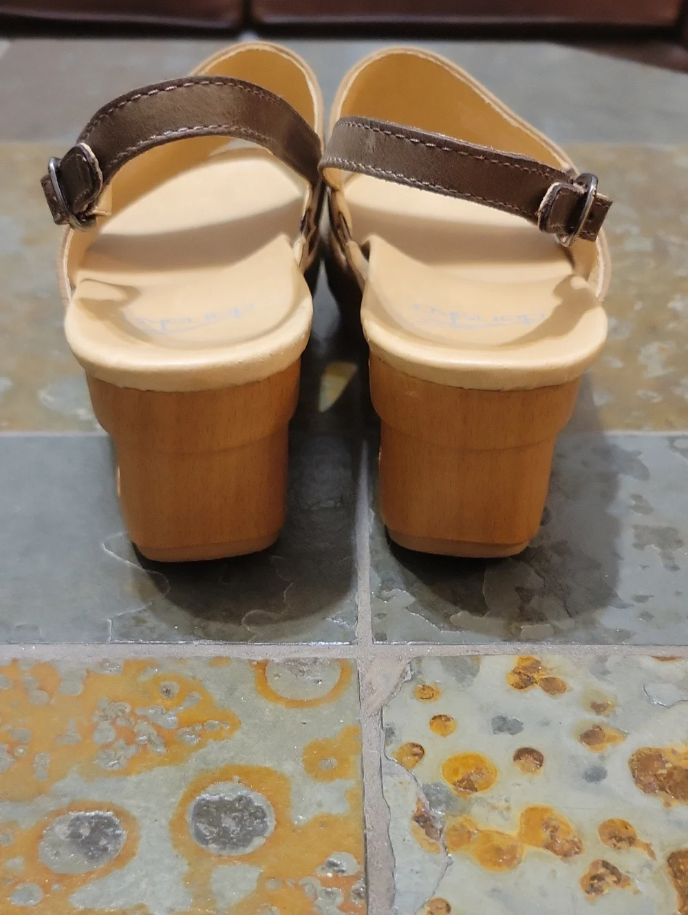 Dansko | Tamia Wood Wedge Sandal Dark Tan - Women's European size 39